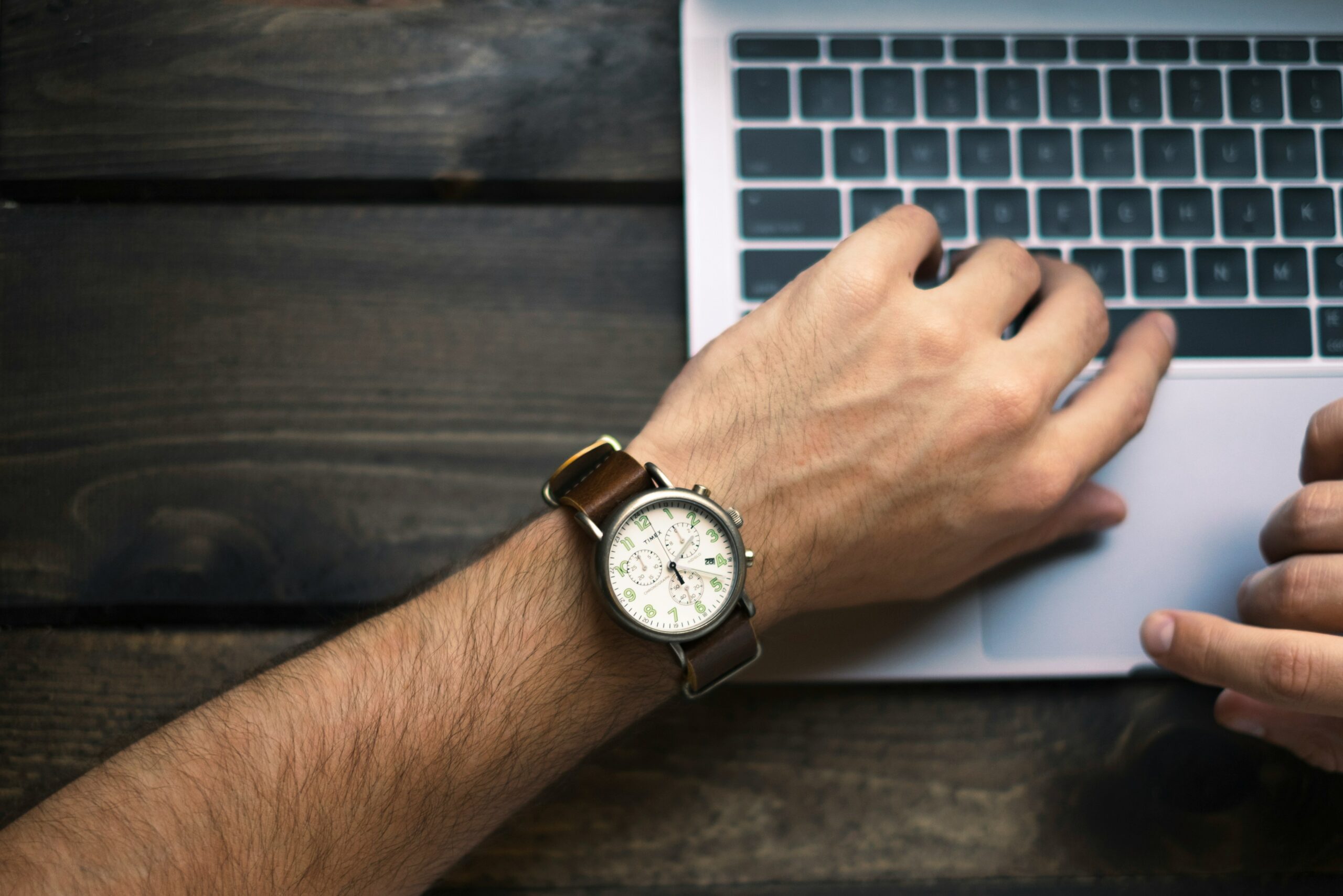 Las Mejores Prácticas para la Gestión del Tiempo en Proyectos Profesionales